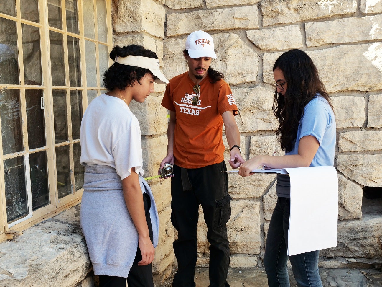 Students documenting a 1936 building at Carlsbad Caverns National Park