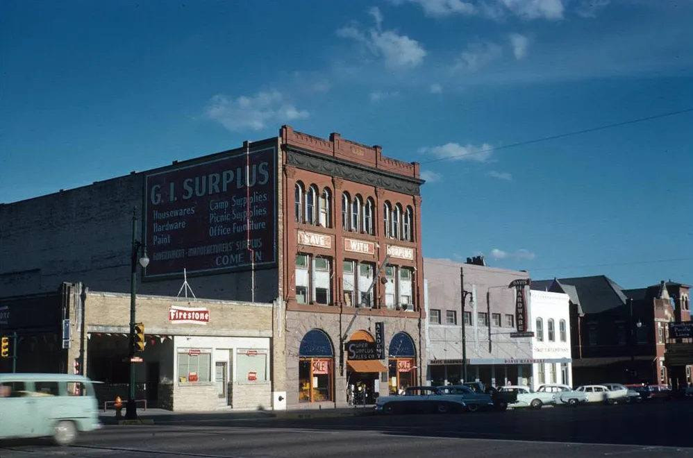 Commercial property, 300 block Congress Ave, Austin, Marian Davis
