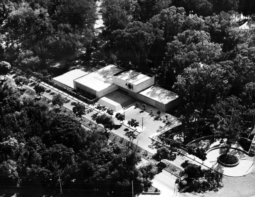 del Arenal Guadaljara Mid-Century Modern Buildings