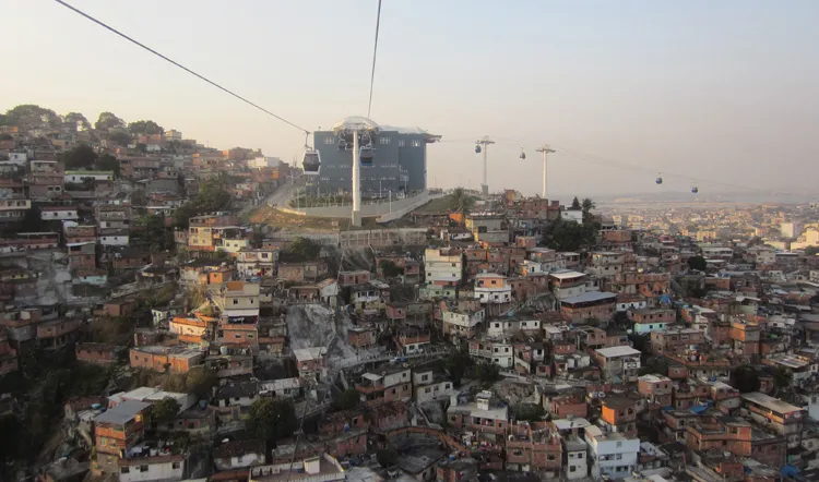Jorge Mario Jáuregui, Cable car at Complexo do Alemao, Rio de Janeiro, 2010 | Sophia Monahon, Photographer