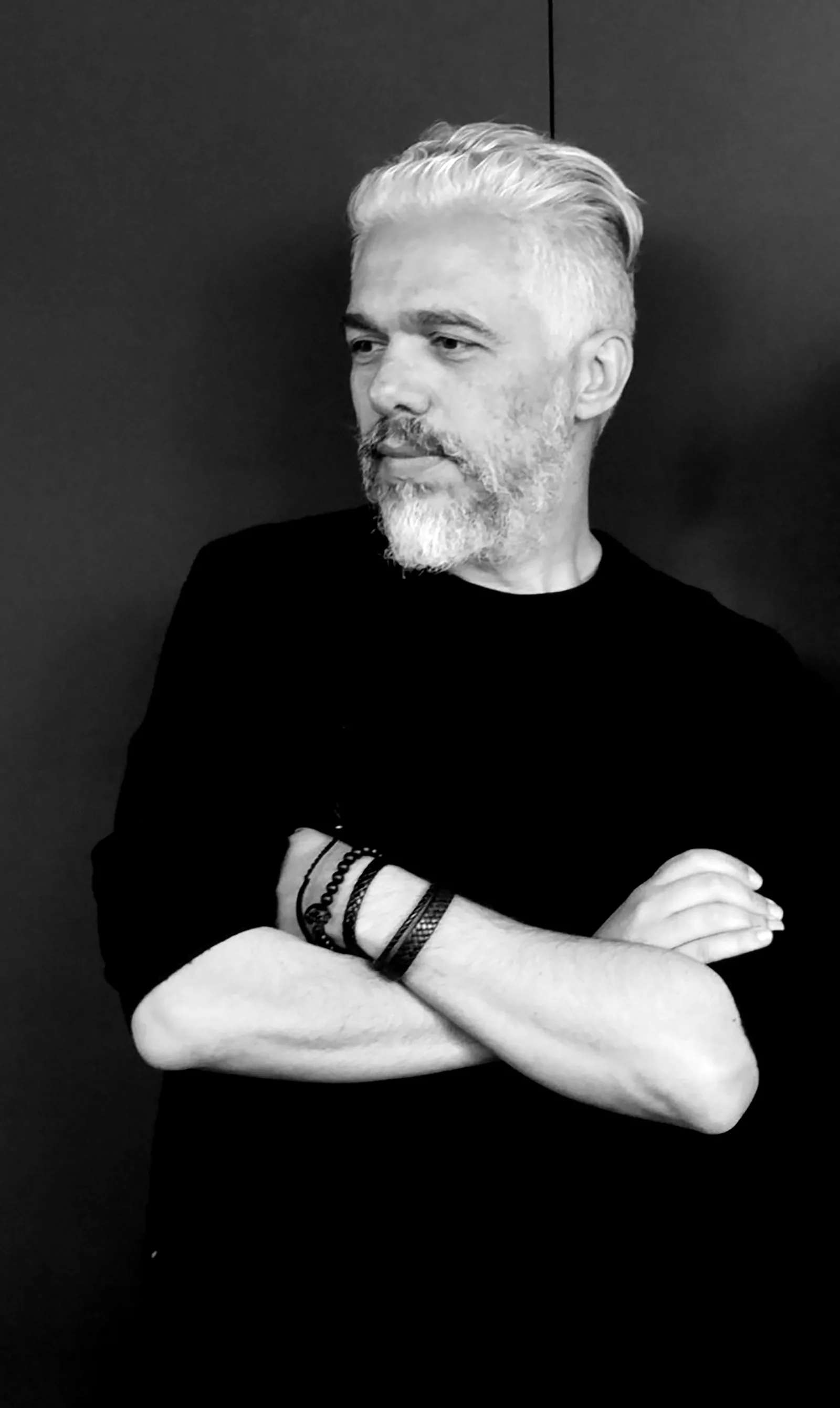 Hector Esrawe