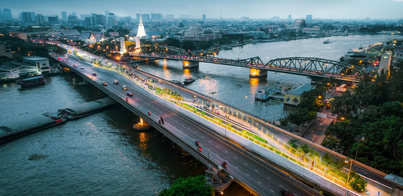 Chao Phraya Sky Park