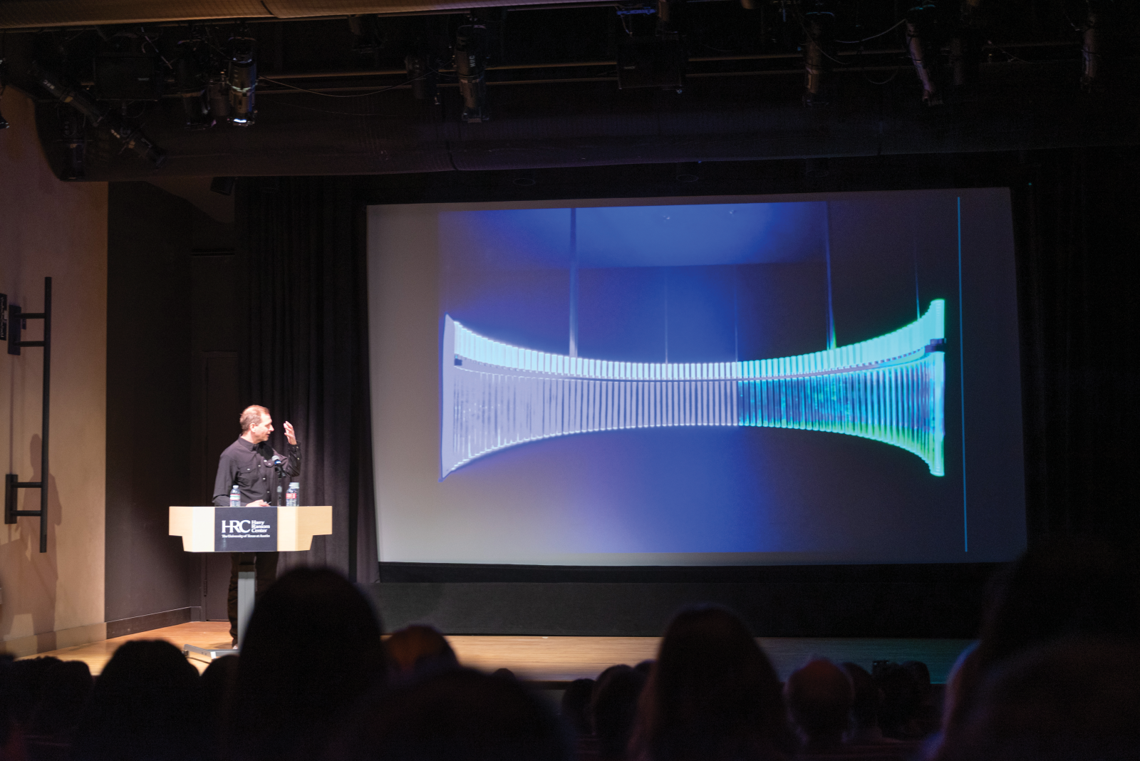 Philippe Rahm lecturing to architecture students