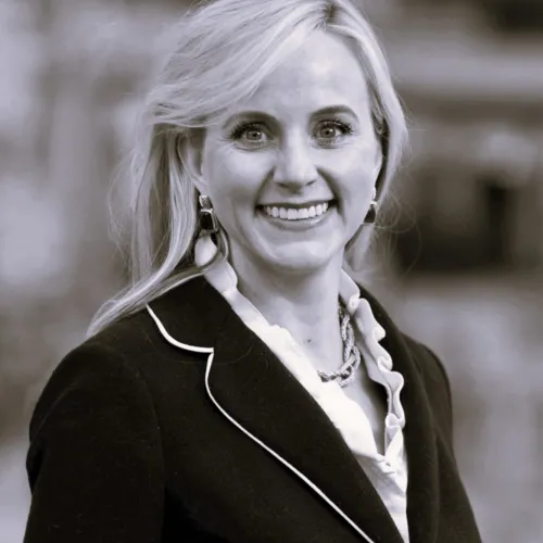 Meg Merritt Headshot