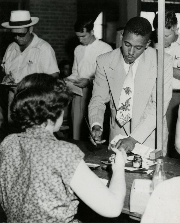 John Chase Enrolls at UT in 1950