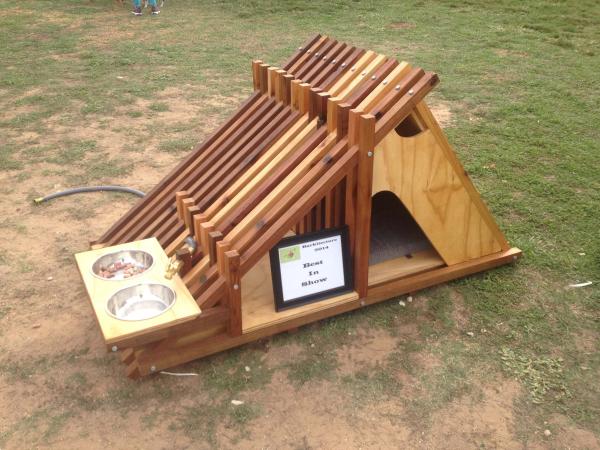 Barkitecture Dog House UASC