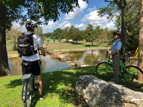 Student Site Visit to Georgetown on Bikes