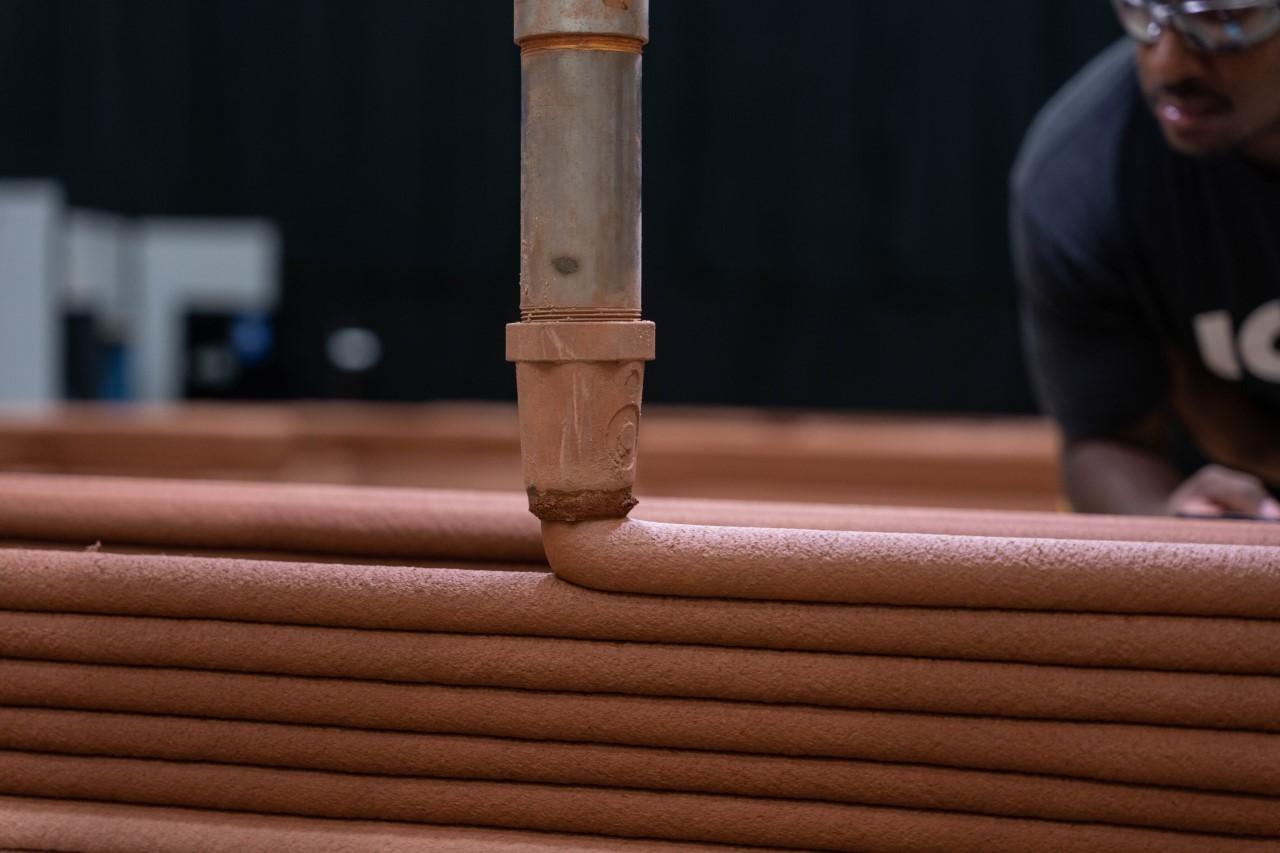 Extruding Lavacrete from Vulcan Printer