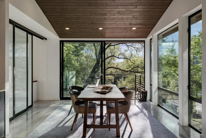 11Creekbluff+Studio+by+Matt+Fajkus+Architecture.+Photo+4+by+Charles+Davis+Smith