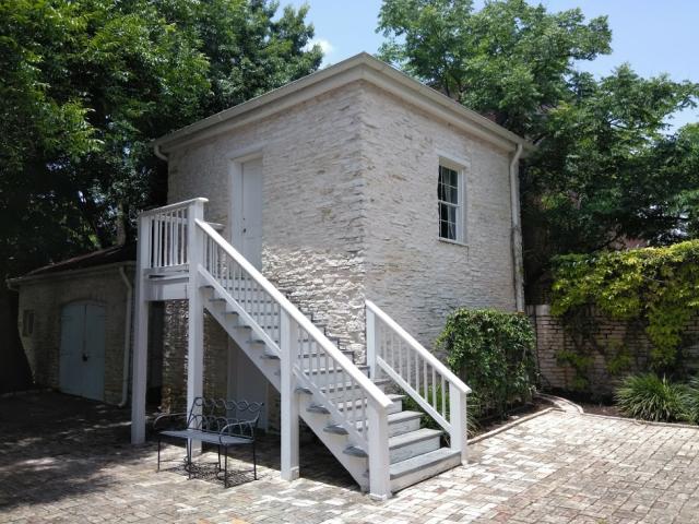 Exterior shot of the extant slave quarters at the Neil Cochran House.