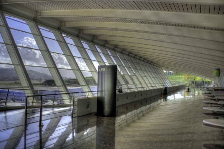 Sondica Airport Bilbao-Photo W. Gurak