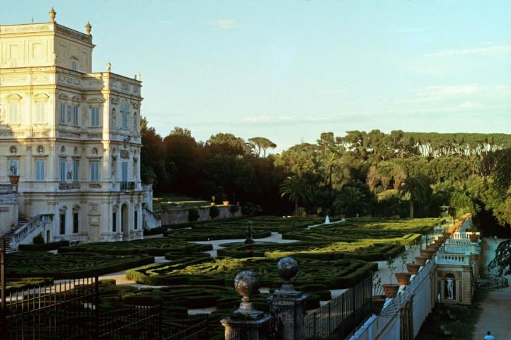 Villa Pamphilj, Rome, 1645-48, photo: M. Benes