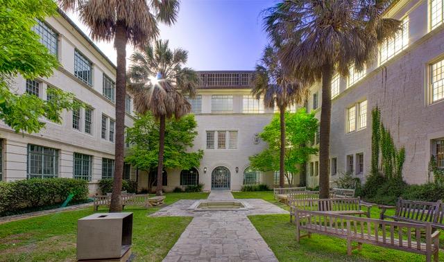 Goldsmith Courtyard